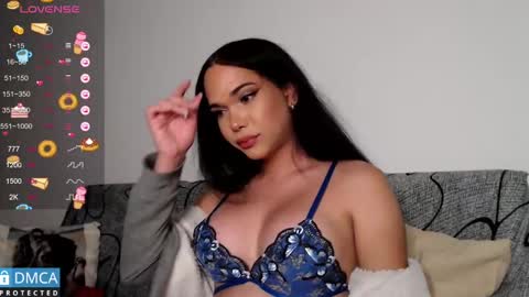Snapshot of luara_ chatting on 02-15-25, 03:06 luara_ online show from 02-15-25, 03:06