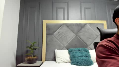 luca_morettii online show from 02-04-26, 11:20