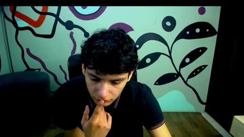 Snapshot of luca_vega chatting on 09-12-25, 01:22 luca online show from 09-12-25, 01:22