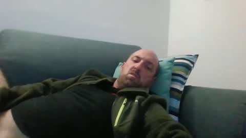 Luca online show from 10-28-25, 08:44