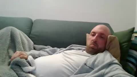 Luca online show from 03-08-26, 08:12