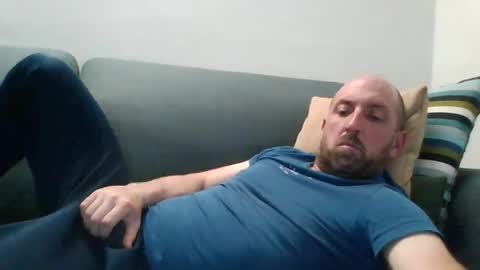 Luca online show from 04-21-26, 04:34