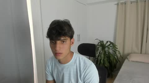Snapshot of lucacosta19 chatting on 05-06-26, 09:20 lucacosta19 online show from 05-06-26, 09:20