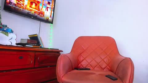 Snapshot of lucadior chatting on 12-10-24, 05:00 Luca Dior online show from 12-10-24, 05:00