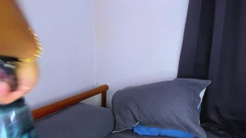 Snapshot of lucadior chatting on 02-05-25, 01:44 Luca Dior online show from 02-05-25, 01:44
