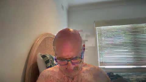 Snapshot of lucas10004 chatting on 01-10-25, 04:22 lucas10004 online show from 01-10-25, 04:22