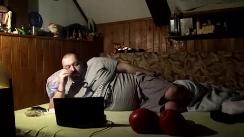 lucas84boy online show from 02-02-25, 04:11