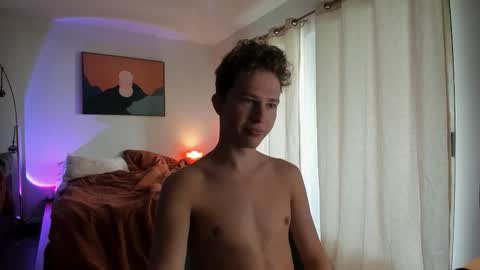 Lucas and Matteo online show from 10-18-25, 07:03