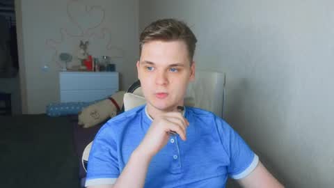 Lucas Gill online show from 11-29-25, 03:15