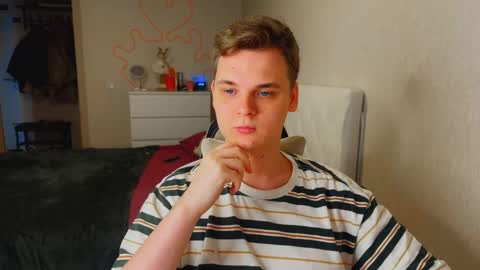 Lucas Gill online show from 12-18-25, 06:41