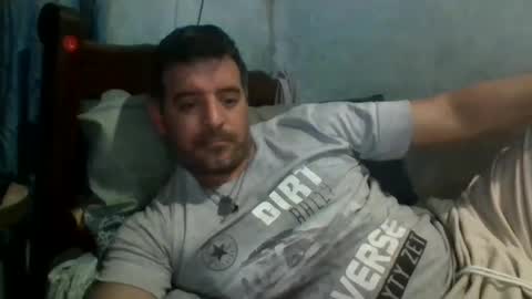 Snapshot of lucas_gb chatting on 10-13-25, 10:10 Luke online show from 10-13-25, 10:10