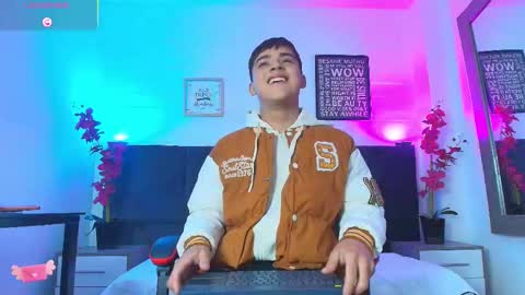 Lucas lovee online show from 02-15-26, 01:20