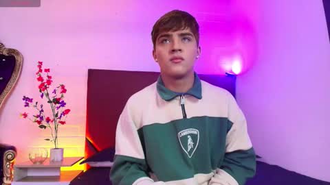 Lucas lovee online show from 03-21-26, 01:16