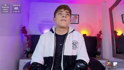 Lucas lovee online show from 05-17-26, 01:51