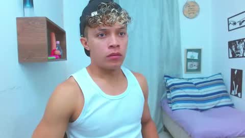 Lucas Luxx online show from 10-15-25, 04:18