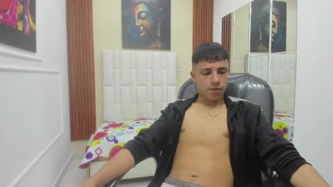  LUCAS RIVAS  online show from 01-11-26, 06:35