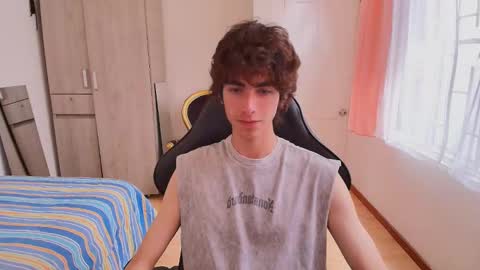 lucas_xo online show from 09-21-25, 08:21