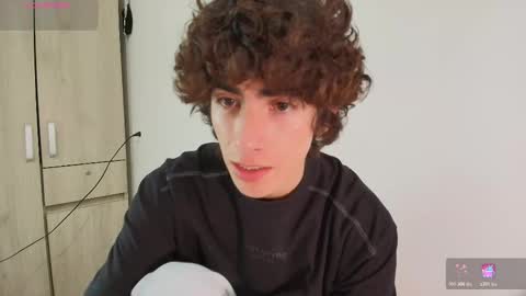 lucas_xo online show from 11-09-25, 01:15