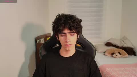 lucas_xo online show from 06-22-26, 04:31