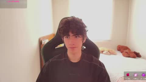 lucas_xo online show from 06-25-26, 06:34