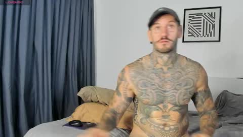 lucasexclusive online show from 12-22-25, 05:15