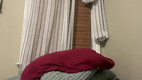 lucca_d123 online show from 01-17-25, 07:51