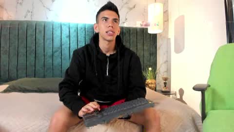 Lucca Moreti online show from 04-27-26, 03:37