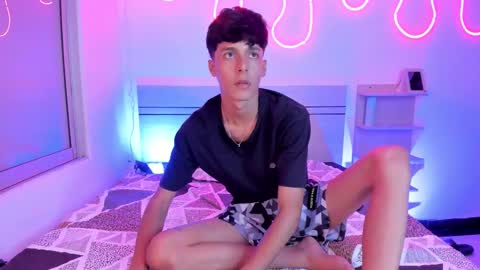 Luccas Ferreira online show from 10-19-25, 08:31