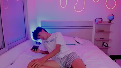 Luccas Ferreira online show from 12-05-25, 08:27