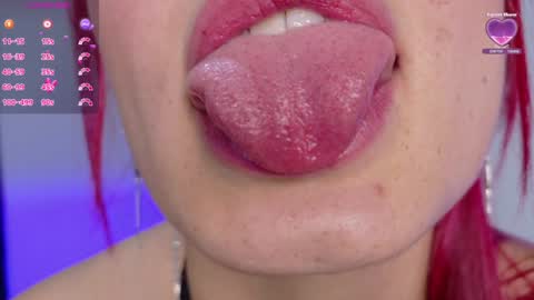 Luccy online show from 01-20-25, 04:01