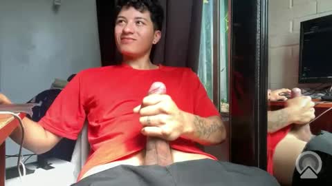 Felipe online show from 10-22-25, 02:06