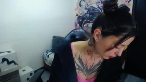 lucia_evans21 online show from 04-21-26, 01:53