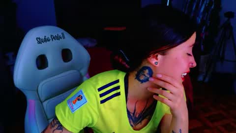 lucia_evans21 online show from 06-27-26, 08:47