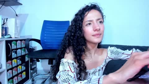 Lucia online show from 01-13-25, 02:07