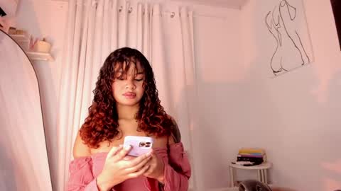 Lucia online show from 01-06-25, 06:10
