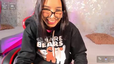 Snapshot of lucia_oregon chatting on 11-01-25, 12:51 L U C I A online show from 11-01-25, 12:51