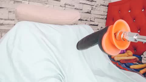 luciaaah online show from 02-10-25, 09:36