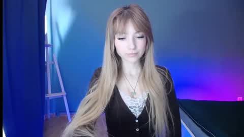 Lucy online show from 02-18-25, 06:26