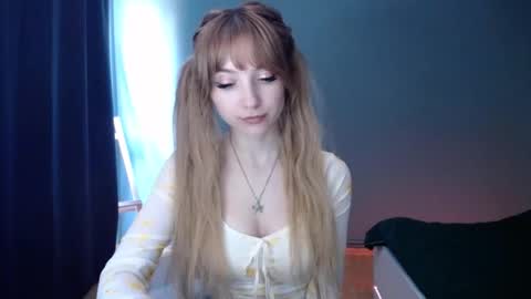 Lucy online show from 02-21-25, 01:55