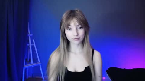 Lucy online show from 03-06-25, 07:32