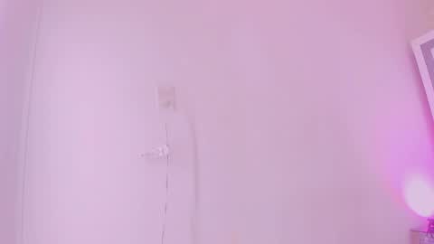 Snapshot of luciagray chatting on 05-20-26, 11:11 Lucia Gray online show from 05-20-26, 11:11