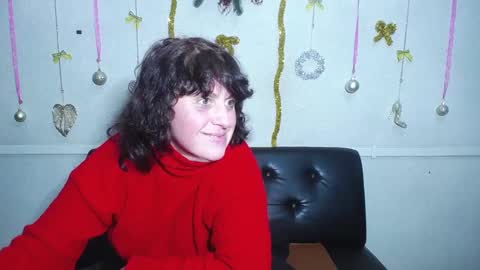 LuciaMi online show from 12-27-24, 06:53