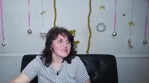 LuciaMi online show from 01-16-25, 09:30