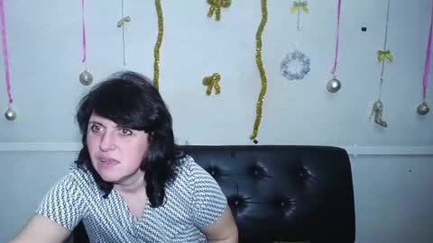 LuciaMi online show from 01-19-25, 03:18