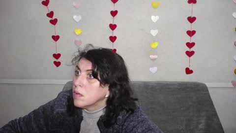 LuciaMi online show from 02-16-25, 05:59