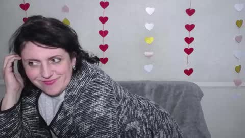 LuciaMi online show from 02-20-25, 12:52