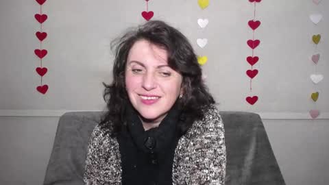 LuciaMi online show from 02-22-25, 01:33