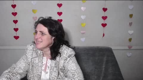 LuciaMi online show from 03-04-25, 12:39