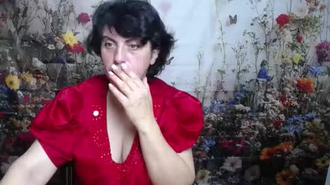 LuciaMi online show from 10-13-25, 05:24