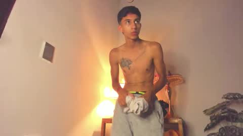 Pirulo online show from 03-17-26, 03:22